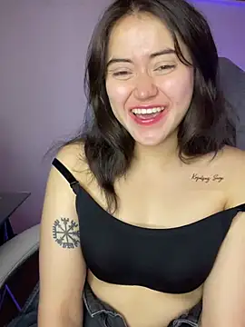 Camila pinkk online show from 4, 5, 2026
