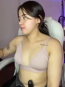 Camila pinkk online show from 8, 7, 2026