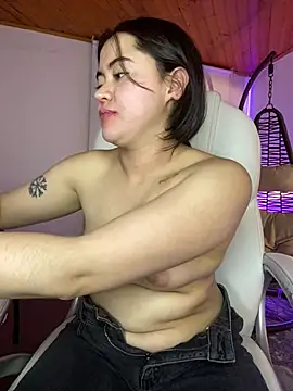 Camila pinkk online show from 28, 7, 2026