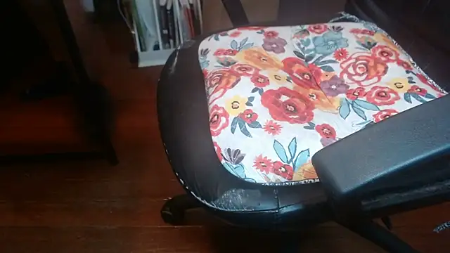 Snapshot of marcof8in chatting on 12, 1, 2025 marcof8in online show from 12, 1, 2025