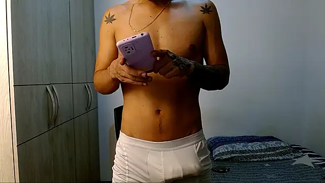 Snapshot of lonelydick2002 chatting on 22, 2, 2026 lonelydick2002 online show from 22, 2, 2026