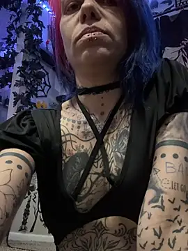 Snapshot of trashbrat chatting on 1, 6, 2026 trashbrat online show from 1, 6, 2026