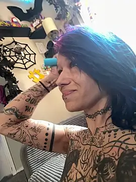 trashbrat online show from 3, 8, 2026