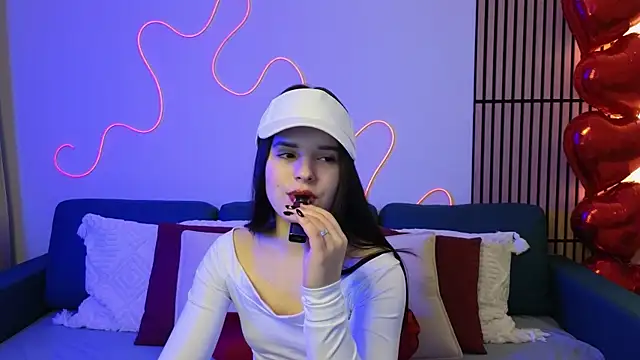 Snapshot of Harleen_Moore chatting on 13, 2, 2025 Harleen Moore online show from 13, 2, 2025