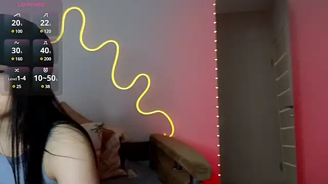 Snapshot of Harleen_Moore chatting on 22, 3, 2025 Harleen Moore online show from 22, 3, 2025