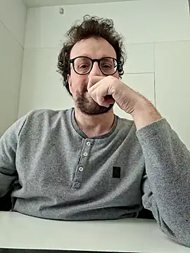 littlehairyman online show from 6, 3, 2025