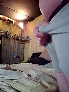 hesjustafriend online show from 24, 2, 2025