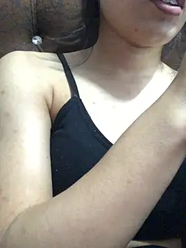 Tanvi roy98 online show from 17, 2, 2025