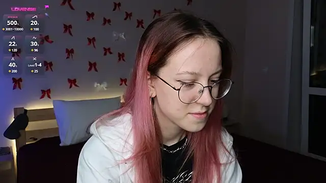 MaryBliss online show from 6, 3, 2025