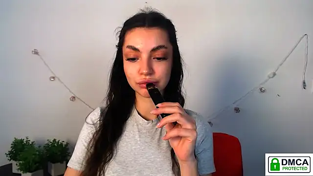 Lexi Jous online show from 7, 4, 2026