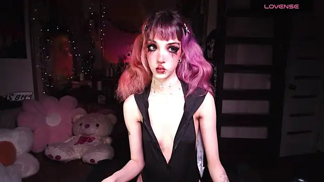 Ink  pleasure online show from 6, 5, 2026