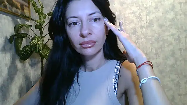 LissaBlossom online show from 8, 7, 2026