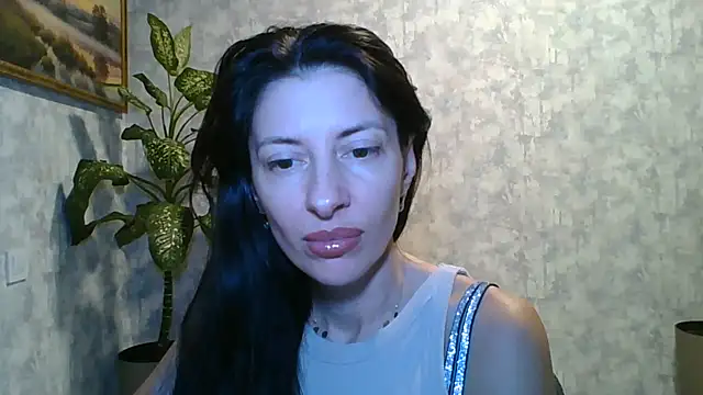LissaBlossom online show from 23, 7, 2026