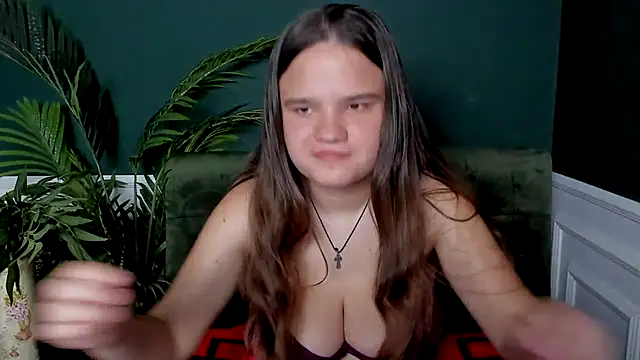 Snapshot of AdeleCruz chatting on 19, 5, 2026 AdeleCruz online show from 19, 5, 2026
