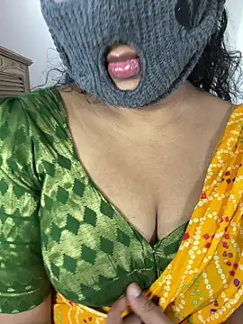 ArathyNambyarMallu online show from 15, 1, 2025