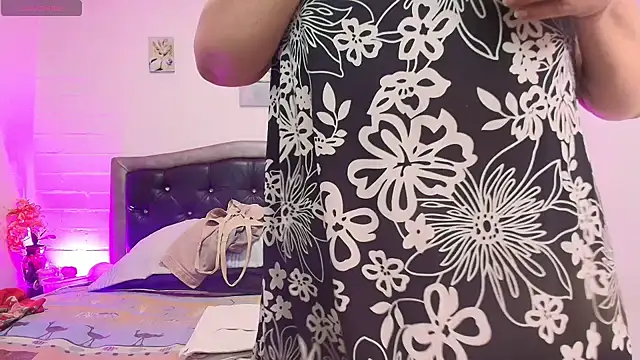 VickyBoobss online show from 4, 7, 2026