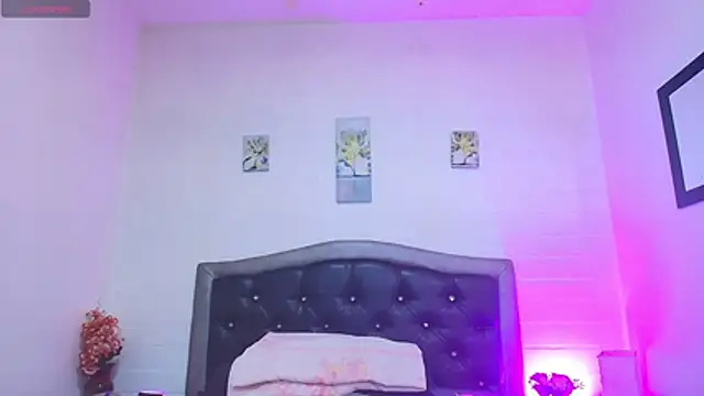 VickyBoobss online show from 15, 7, 2026