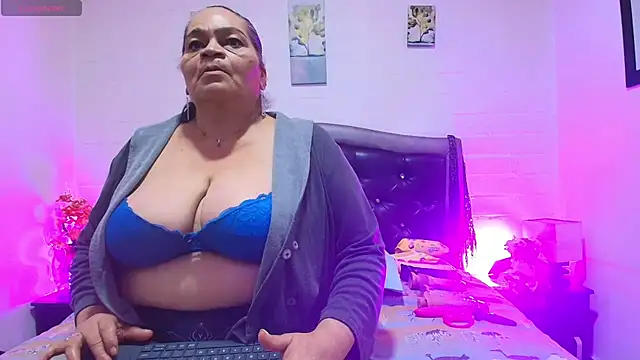 VickyBoobss online show from 22, 7, 2026
