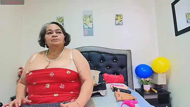 VickyBoobss online show from 6, 8, 2026