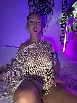 CheekyChels online show from 21, 7, 2026