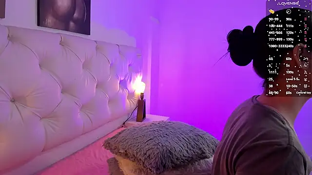 kathy bakerr online show from 17, 11, 2025