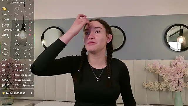 chelsea bolton  online show from 2, 7, 2026