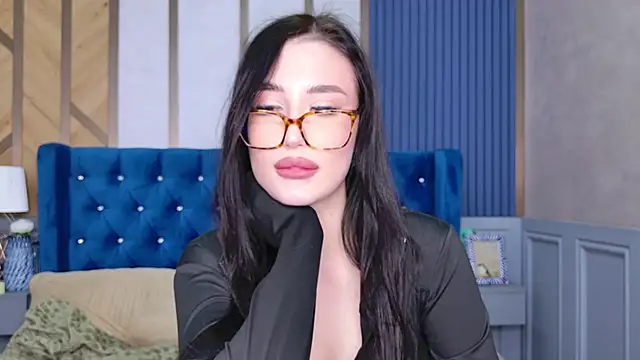 Snapshot of EmmaLawrens chatting on 26, 2, 2025 EmmaLawrens online show from 26, 2, 2025