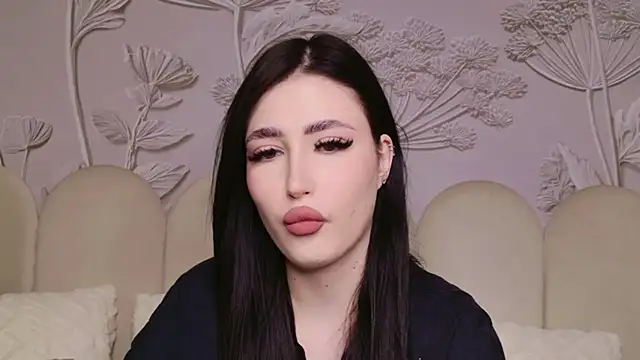 EmmaLawrens online show from 30, 7, 2026