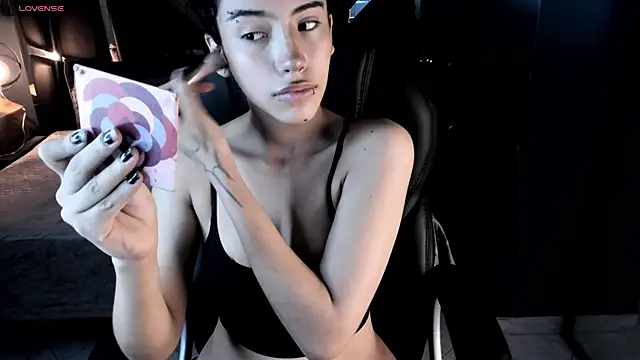 vaiolethsan   online show from 17, 1, 2026