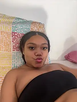JasmineRose7 online show from 15, 4, 2026
