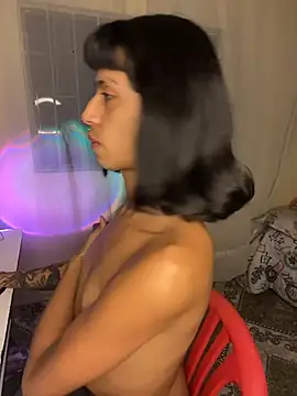 boysLittle online show from 7, 5, 2026