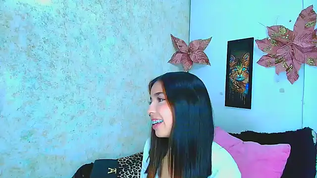 Rousse violett online show from 6, 2, 2025