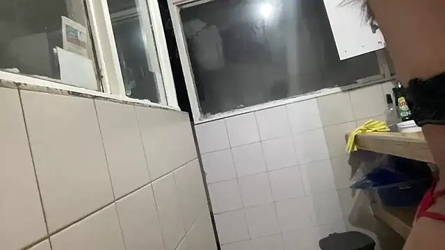 LunaBeya online show from 8, 11, 2025