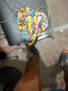 Snapshot of mario0212 chatting on 21, 11, 2025 mario0212 online show from 21, 11, 2025