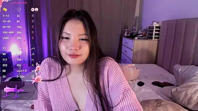 Snapshot of marin_light chatting on 7, 1, 2026 marin light online show from 7, 1, 2026