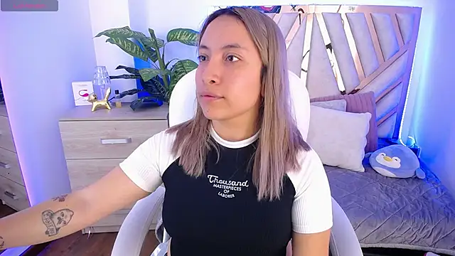 NyxAndria 1 online show from 13, 1, 2025