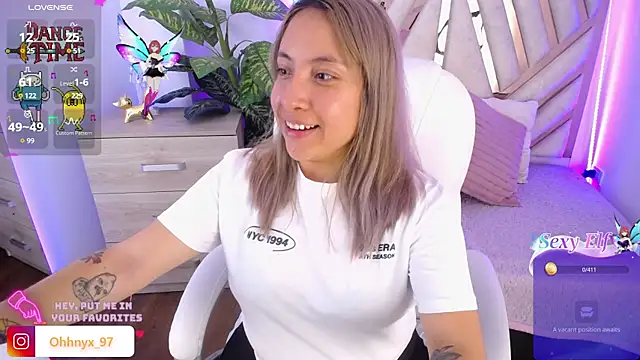 NyxAndria 1 online show from 14, 1, 2025