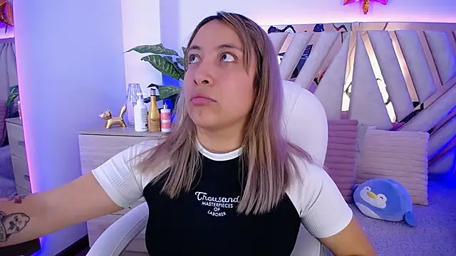 NyxAndria 1 online show from 24, 1, 2025