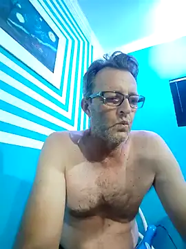 itsmeyes69 online show from 13, 1, 2025