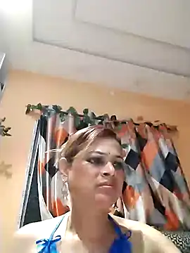 SANA-LEONI online show from 18, 6, 2026