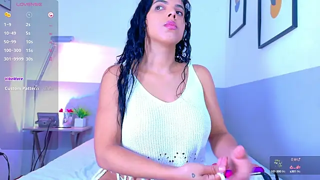 Snapshot of hotiergirl chatting on 27, 9, 2025 hotiergirl online show from 27, 9, 2025