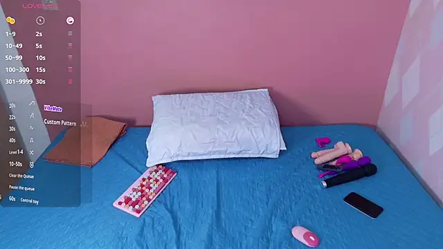 Snapshot of hotiergirl chatting on 29, 9, 2025 hotiergirl online show from 29, 9, 2025