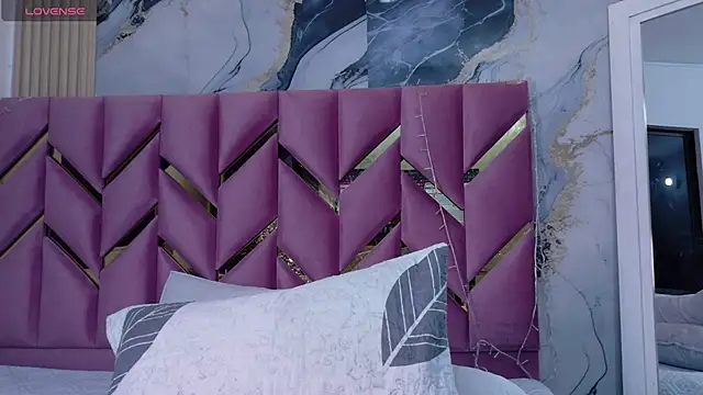 Snapshot of hotiergirl chatting on 23, 10, 2025 hotiergirl online show from 23, 10, 2025