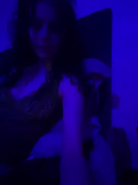 Snapshot of VioletxBlue chatting on 8, 1, 2025 VioletxBlue online show from 8, 1, 2025