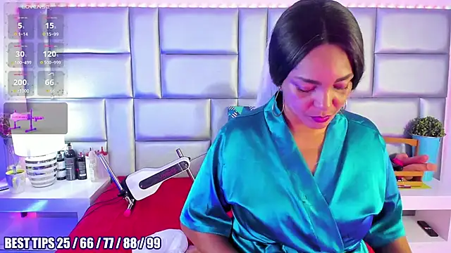 Snapshot of LovelyNickii chatting on 27, 2, 2026 LovelyNickii online show from 27, 2, 2026