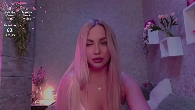 Mika Rayy online show from 11, 9, 2025