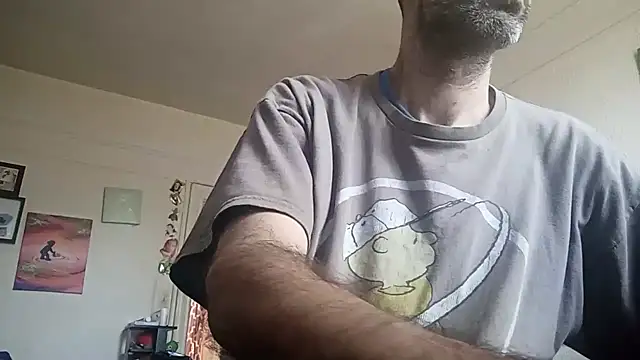 Snapshot of BaByArM81 chatting on 9, 6, 2026 BaByArM81 online show from 9, 6, 2026