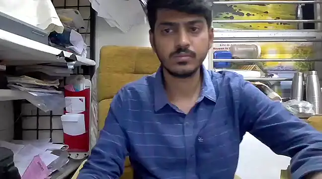 cute modell online show from 18, 3, 2025