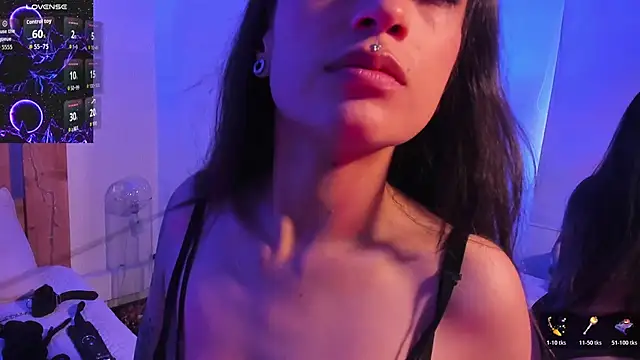 coral jonesss online show from 29, 4, 2026