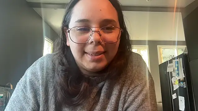 Teasingsarah online show from 22, 9, 2025